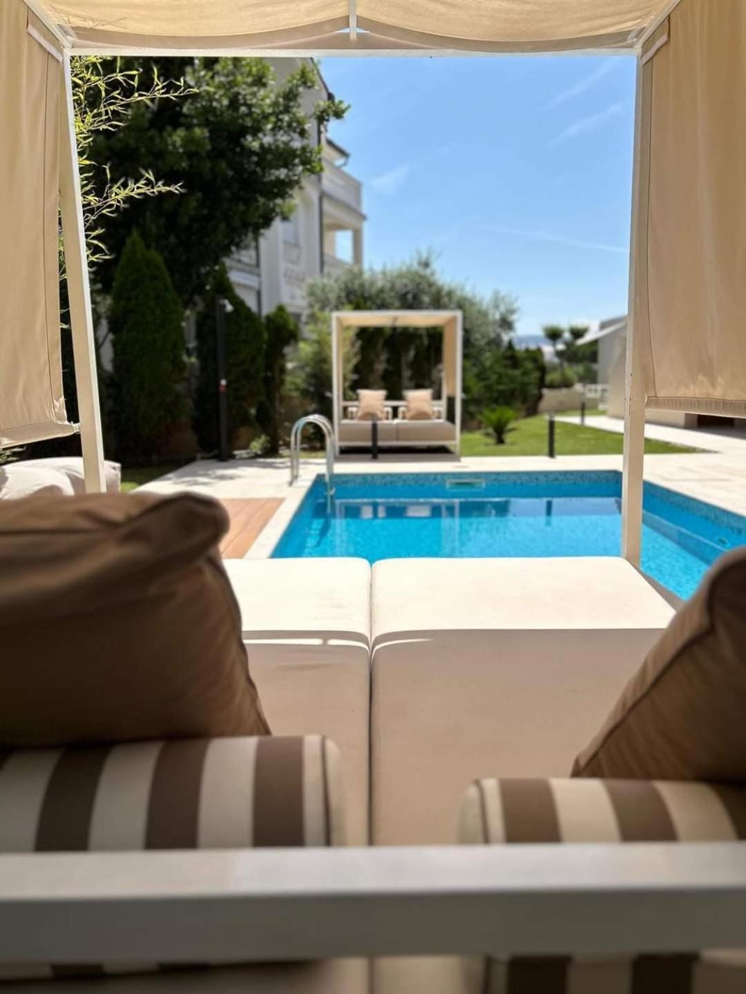 B&B Vila Sabbia โลปาร์ ภายนอก รูปภาพ
