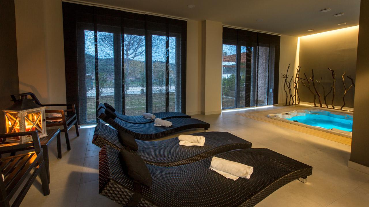 B&B Vila Sabbia โลปาร์ ภายนอก รูปภาพ
